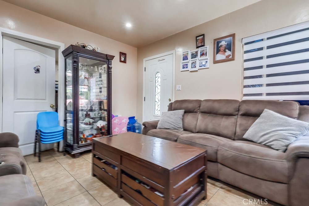 MLS #SB25143765 img 24