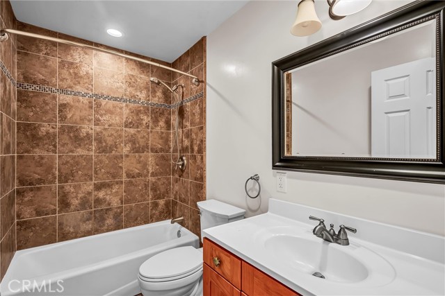 Detail Gallery Image 17 of 29 For 16600 Mountain View Dr, Cobb,  CA 95426 - 2 Beds | 2 Baths