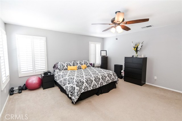 Detail Gallery Image 17 of 48 For 2340 Talbot Cir, Corona,  CA 92882 - 4 Beds | 2/1 Baths