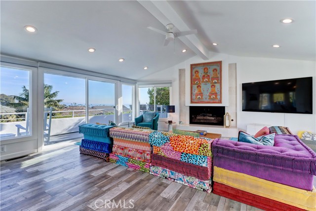 Detail Gallery Image 29 of 75 For 134 Crescent Bay Dr, Laguna Beach,  CA 92651 - 4 Beds | 3/1 Baths