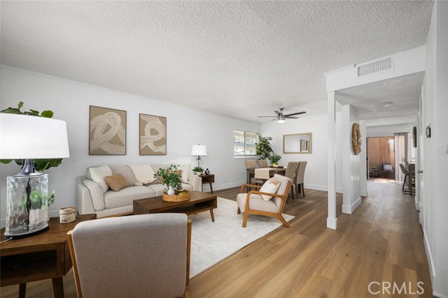 Detail Gallery Image 12 of 73 For 4236 Larwin, Cypress,  CA 90630 - 4 Beds | 2/1 Baths