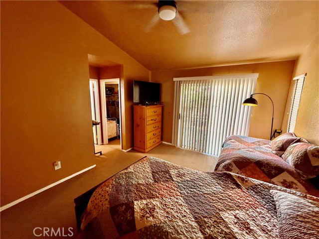 Image 27 of 37 For 25708 Aspenwood Court