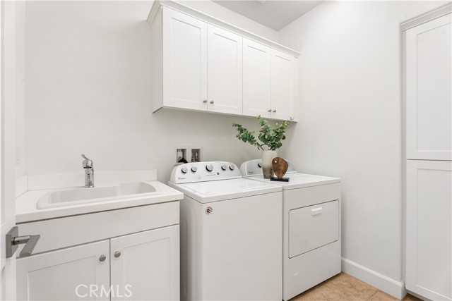 Detail Gallery Image 19 of 30 For 124 Hargrove, Irvine,  CA 92620 - 3 Beds | 2/1 Baths