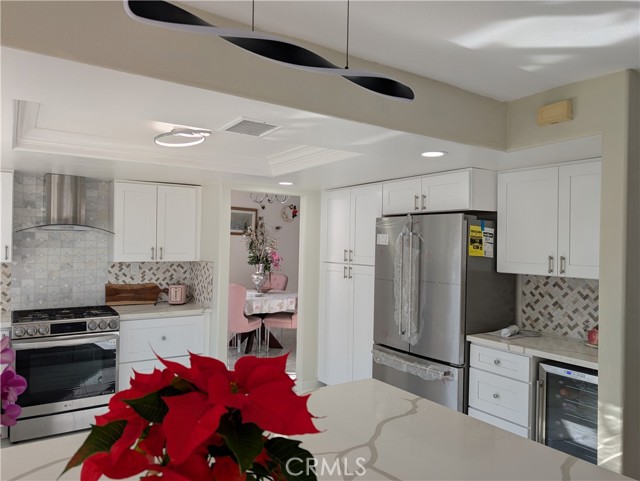 Detail Gallery Image 8 of 24 For 10452 Circulo De Juarez, Fountain Valley,  CA 92708 - 3 Beds | 3 Baths