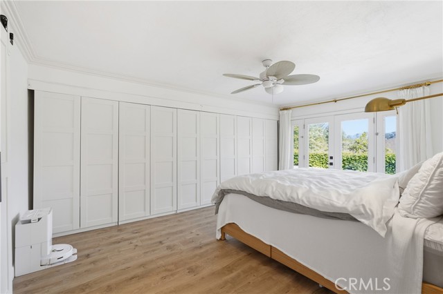 Image 16 of 32 For 22443 Robin Oaks