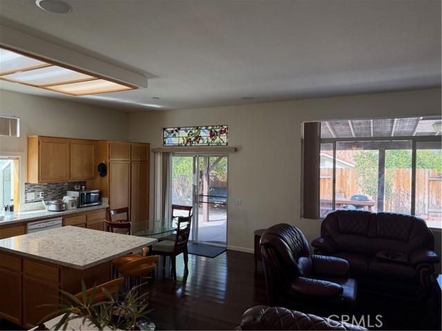 Detail Gallery Image 16 of 27 For 2177 Stewart, Colton,  CA 92324 - 4 Beds | 2 Baths