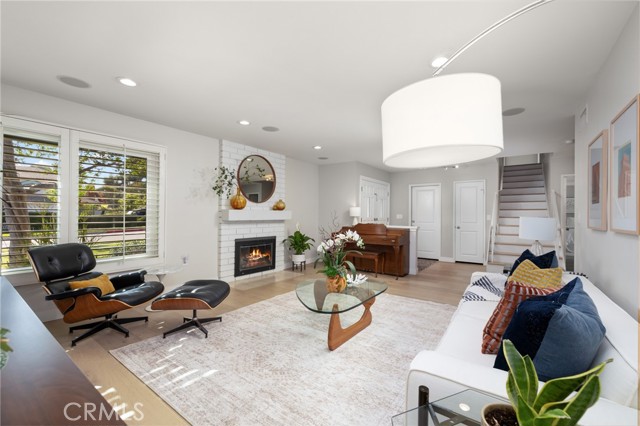 Detail Gallery Image 11 of 55 For 348 N Mountain, Monrovia,  CA 91016 - 4 Beds | 2/1 Baths