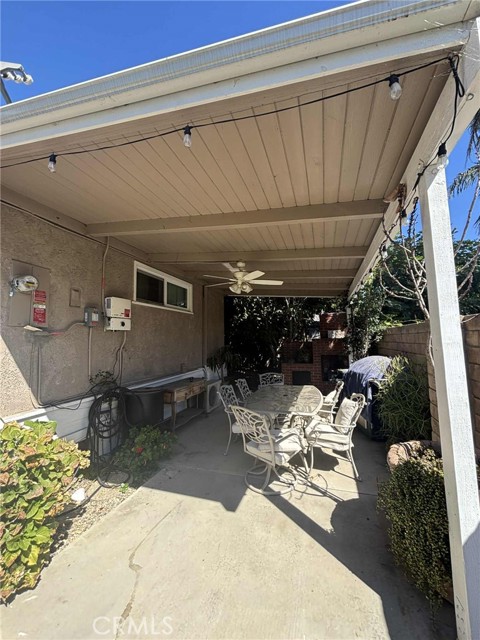 Detail Gallery Image 4 of 28 For 19937 Parthenia St, Northridge,  CA 91324 - 3 Beds | 2 Baths