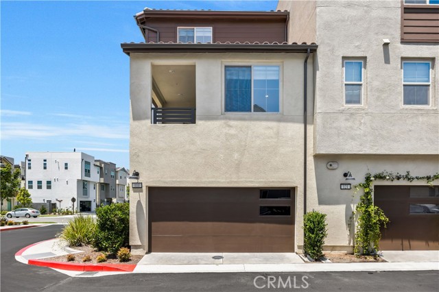 111 Juniper Drive, Rancho Mission Viejo CA: https://media.crmls.org/medias/d96ca497-cf33-4ba3-b11c-a8b597c776e9.jpg