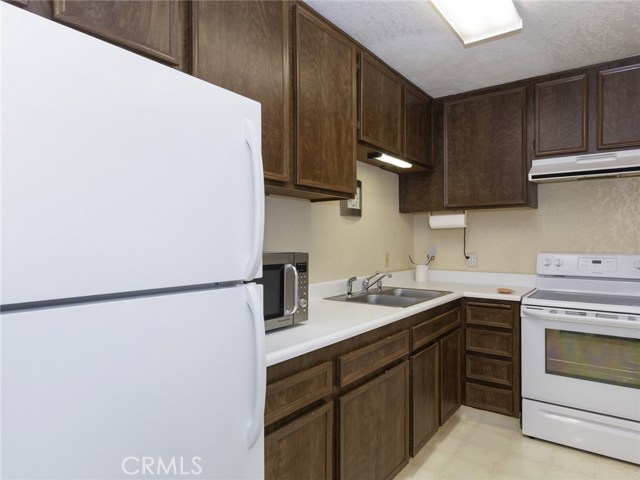 Image 12 for 2875 Los Felices RD #110