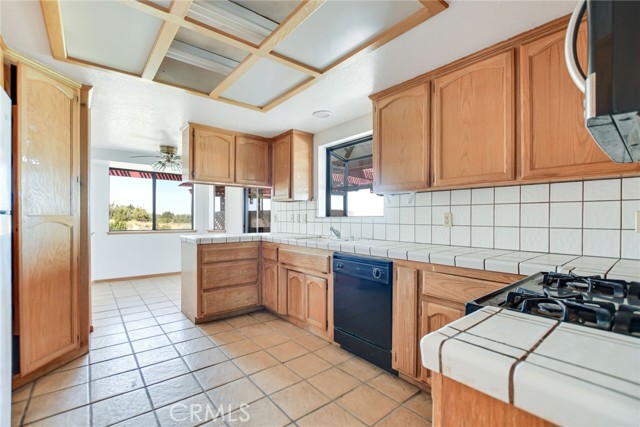 Image 17 of 67 For 2929 Snow Line