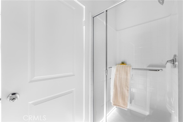 Detail Gallery Image 16 of 23 For 9423 1/2 N Sepulveda Blvd. #3,  North Hills,  CA 91343 - 2 Beds | 2/1 Baths