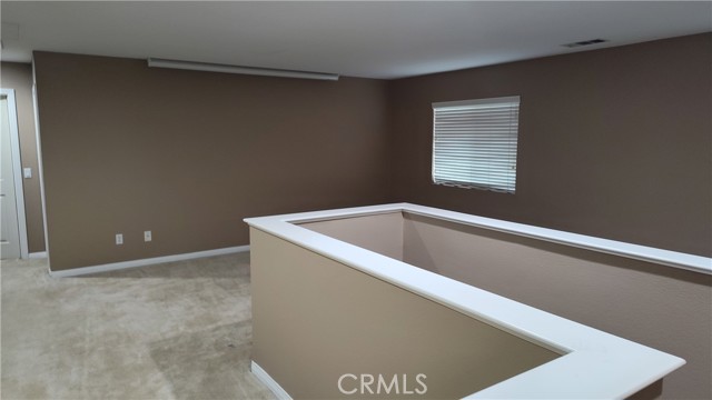 11318 Chinaberry Street, Corona CA: https://media.crmls.org/medias/d96e4745-5335-4a2a-bf54-e1014b220db2.jpg