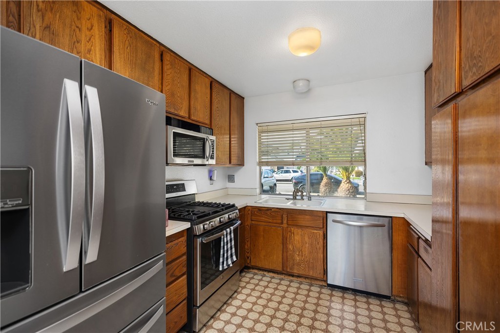 D96ec360 B8e9 4002 B538 Ebb260993405