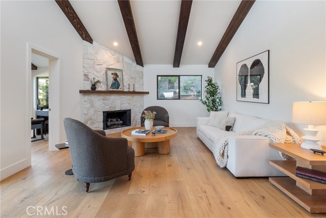 Detail Gallery Image 16 of 62 For 3250 Coldwater Canyon Ave, Studio City,  CA 91604 - 4 Beds | 4 Baths