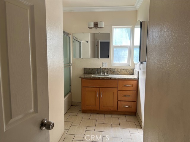657 S Sadler Avenue, East Los Angeles CA: https://media.crmls.org/medias/d96edb94-ceb9-4c92-8690-186eb4ecfcba.jpg
