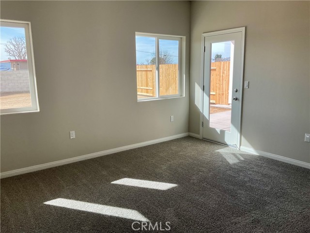 Detail Gallery Image 16 of 34 For 5103 Cohiba Ct, Bakersfield,  CA 93307 - 6 Beds | 3 Baths