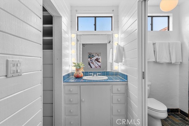 412 5th Street, Manhattan Beach, California 90266, 3 Bedrooms Bedrooms, ,3 BathroomsBathrooms,Residential,Sold,5th,SB23147369