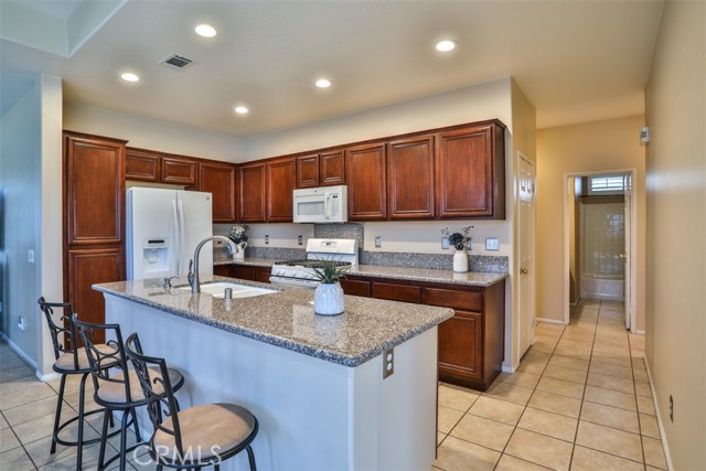 Detail Gallery Image 6 of 30 For 7847 Fillipi Ct, Rancho Cucamonga,  CA 91739 - 3 Beds | 2 Baths