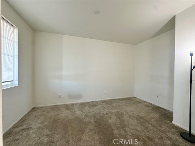 13224 6th, Victorville CA: https://media.crmls.org/medias/d9706211-a967-4508-a0f2-1ca4e71927dc.jpg