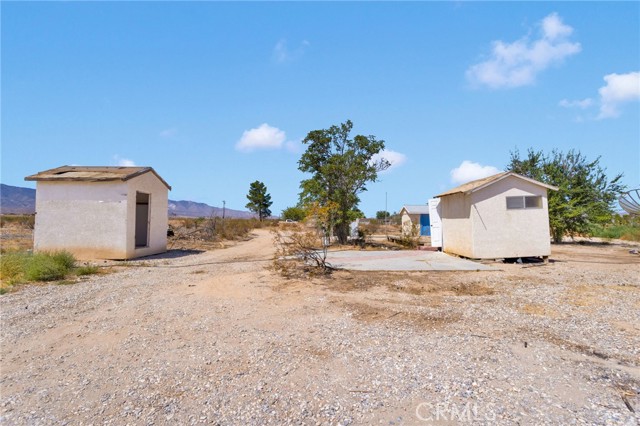 Detail Gallery Image 46 of 59 For 37531 E End Rd, Lucerne Valley,  CA 92356 - 2 Beds | 1 Baths