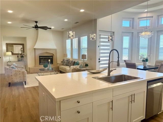 26480 Valley Oak Lane, Valencia CA: https://media.crmls.org/medias/d9723e3d-c0fb-4761-8032-b83158f52637.jpg