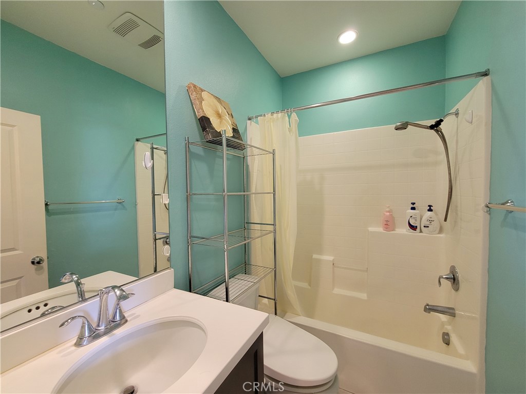 MLS #WS25234797 image #14