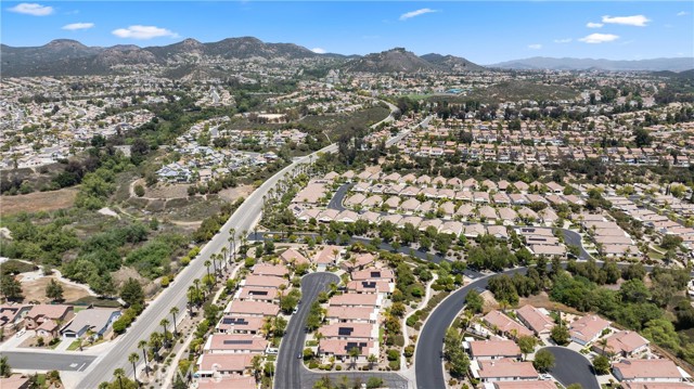40050 CORTE FORTUNA, Murrieta CA: https://media.crmls.org/medias/d973b80c-c452-4ff7-8781-30ea9def855f.jpg