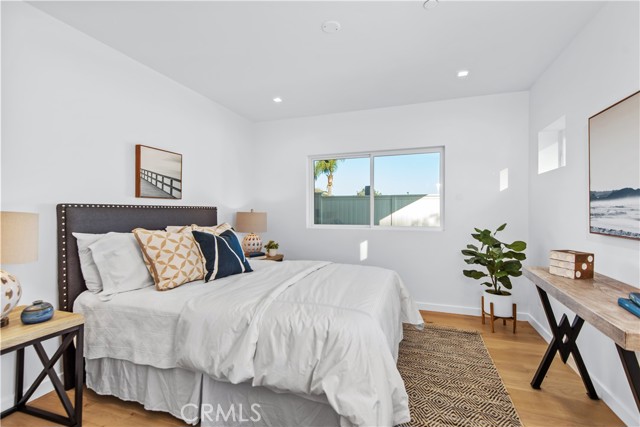 1423 15th Street, Manhattan Beach, California 90266, 3 Bedrooms Bedrooms, ,2 BathroomsBathrooms,Residential,Sold,15th,SB23165452