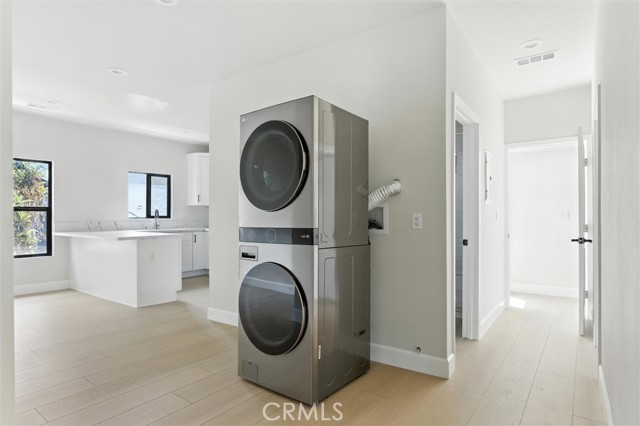 Detail Gallery Image 19 of 20 For 1172 Wilton, Hollywood,  CA 90038 - 2 Beds | 1 Baths