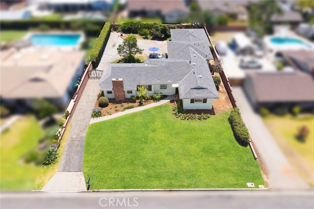 19558 E Dexter Street, Covina CA: https://media.crmls.org/medias/d974b0a2-ba38-405c-9f14-fc4e3f1313ec.jpg