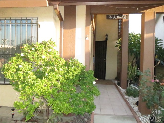 Detail Gallery Image 3 of 28 For 13232 Ross St, Norwalk,  CA 90650 - 3 Beds | 2 Baths