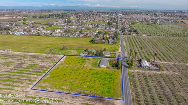 Image 11 of 46 For 8136 Walnut Avenue