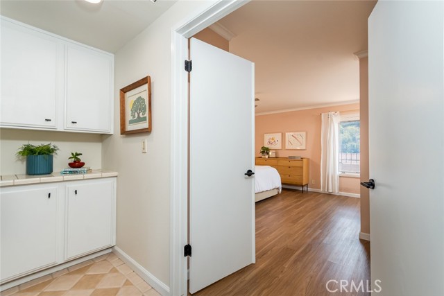 Detail Gallery Image 16 of 38 For 2251 El Arbolita Dr, Glendale,  CA 91208 - 2 Beds | 2 Baths