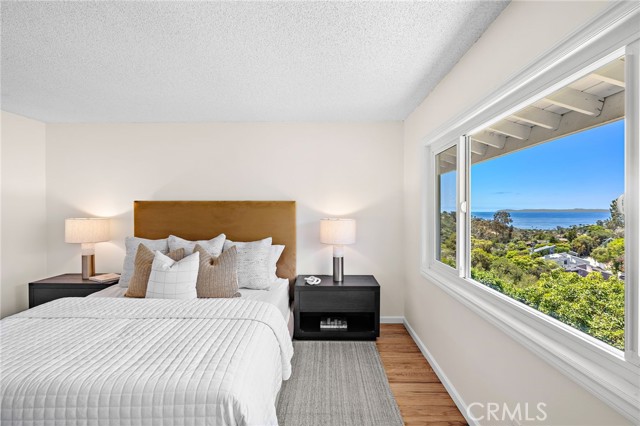 Detail Gallery Image 21 of 31 For 1212 Morningside Dr, Laguna Beach,  CA 92651 - 3 Beds | 3 Baths