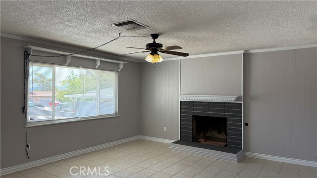 Detail Gallery Image 5 of 25 For 36894 Hayward Ave, Barstow,  CA 92311 - 3 Beds | 2 Baths