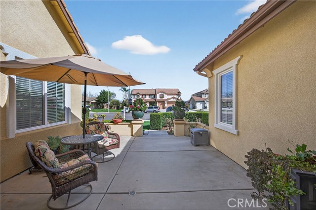 Detail Gallery Image 3 of 67 For 32797 Secretariat Ct, Menifee,  CA 92584 - 5 Beds | 4 Baths