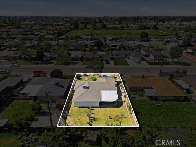 Detail Gallery Image 4 of 29 For 334 N Argyle St, Porterville,  CA 93257 - 3 Beds | 2 Baths