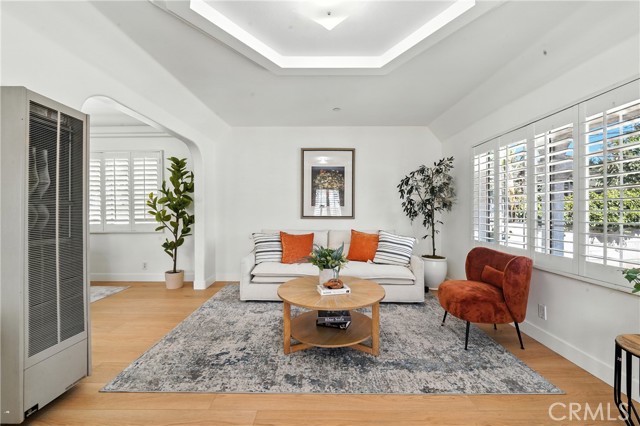 Detail Gallery Image 5 of 65 For 5841 Arroyo Dr, Los Angeles,  CA 90042 - 3 Beds | 3 Baths