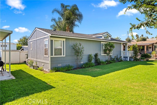 5815 E E La Palma Avenue, Anaheim CA: https://media.crmls.org/medias/d978c427-966c-46f9-96d2-a1106beb0f9a.jpg