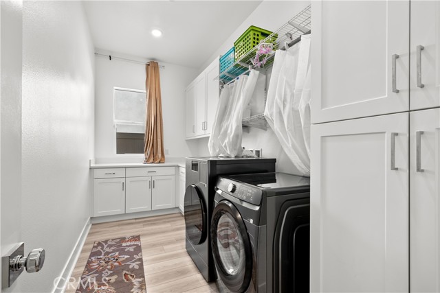 Detail Gallery Image 36 of 51 For 24513 via Sendero, Valencia,  CA 91354 - 3 Beds | 3/1 Baths