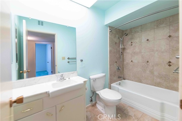 Detail Gallery Image 19 of 39 For 25961 Coombe Hill Dr, Menifee,  CA 92586 - 2 Beds | 2 Baths