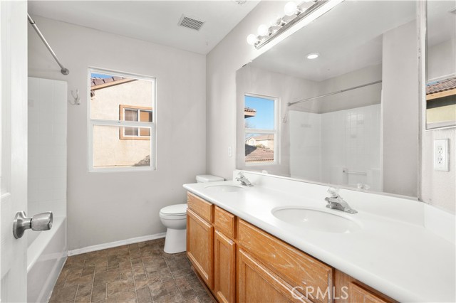 Detail Gallery Image 40 of 58 For 4028 Portola, Palmdale,  CA 93551 - 5 Beds | 3 Baths