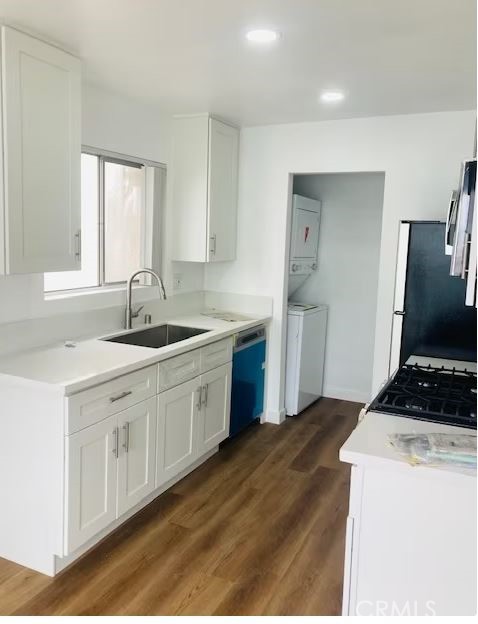 223 Shell Street, Manhattan Beach, California 90266, ,Residential Income,For Sale,Shell,SB26073464