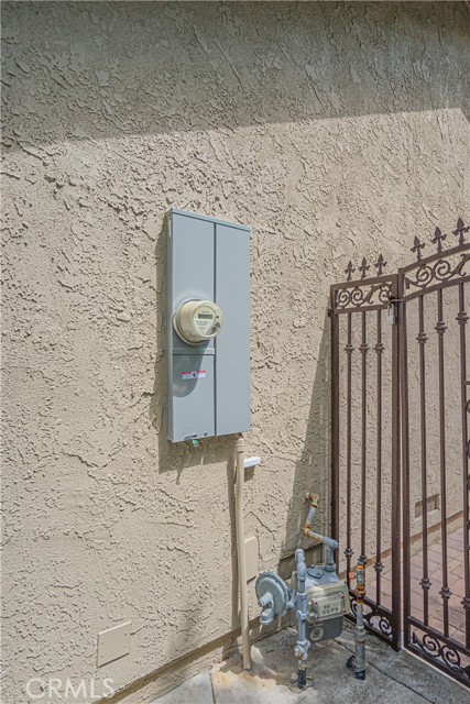 976 Northwood Avenue, Brea CA: https://media.crmls.org/medias/d97c3a7f-0de9-40ef-9403-7268c489de41.jpg