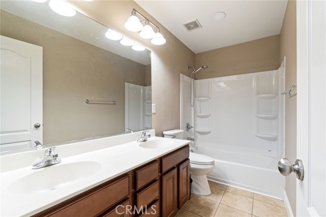 Detail Gallery Image 13 of 28 For 636 Pear St, Madera,  CA 93638 - 4 Beds | 2 Baths