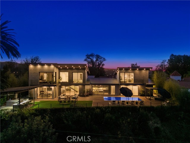 Detail Gallery Image 45 of 47 For 18296 Karen Dr, Tarzana,  CA 91356 - 5 Beds | 6 Baths