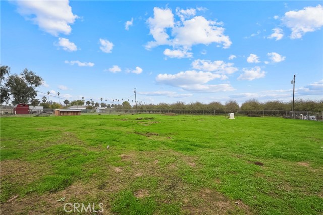 Detail Gallery Image 3 of 21 For 14117 Cates Ct, Chowchilla,  CA 93610 - 3 Beds | 2 Baths