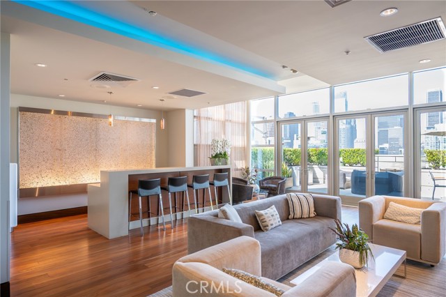 1155 South Grand Avenue, Los Angeles CA: https://media.crmls.org/medias/d97dbee7-0534-4e9d-a0b2-70e7f48f6355.jpg
