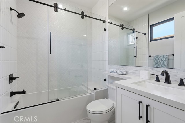 1612 Gates Avenue, Manhattan Beach CA: https://media.crmls.org/medias/d97ee7d1-f50a-42d0-b3da-0095fc91da8f.jpg